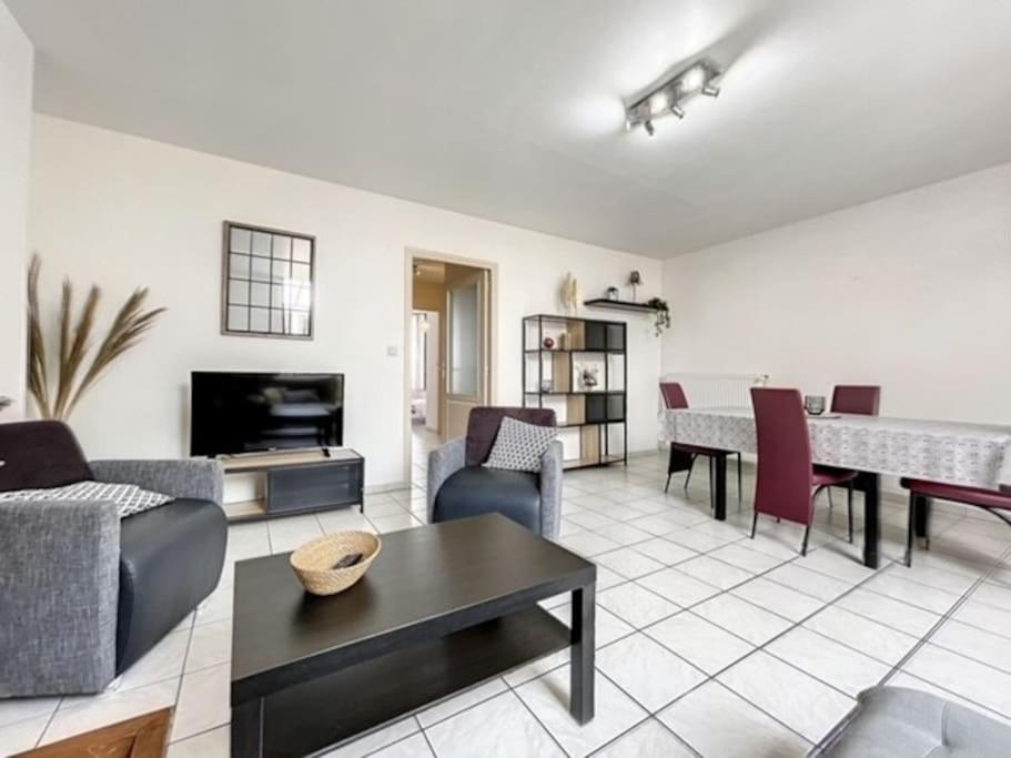 Appartement Au Coeur De Troyes Exterior foto